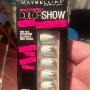 Maybelline Color Show Nail Extensions in White